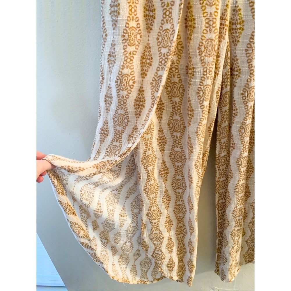 Flowy Patterned Pants - Picture 4 of 4